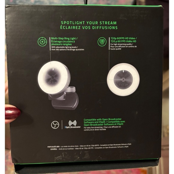 Razer Kiyo Webcam with Built-in Lighting - Black - Picture 5 of 6